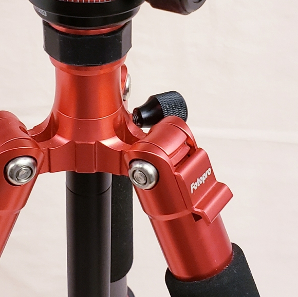 Fotopro C4i Camera Tripod In Red - Picture 5 of 15